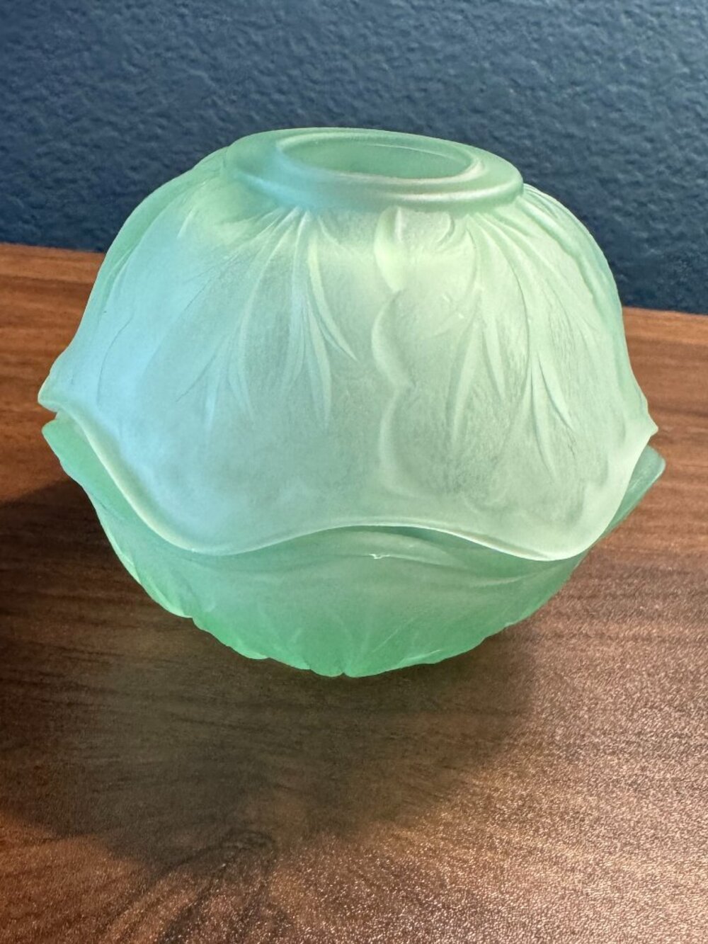 Indiana Glass Fairy Lamp Satin Green Cabbage Leaf Pattern